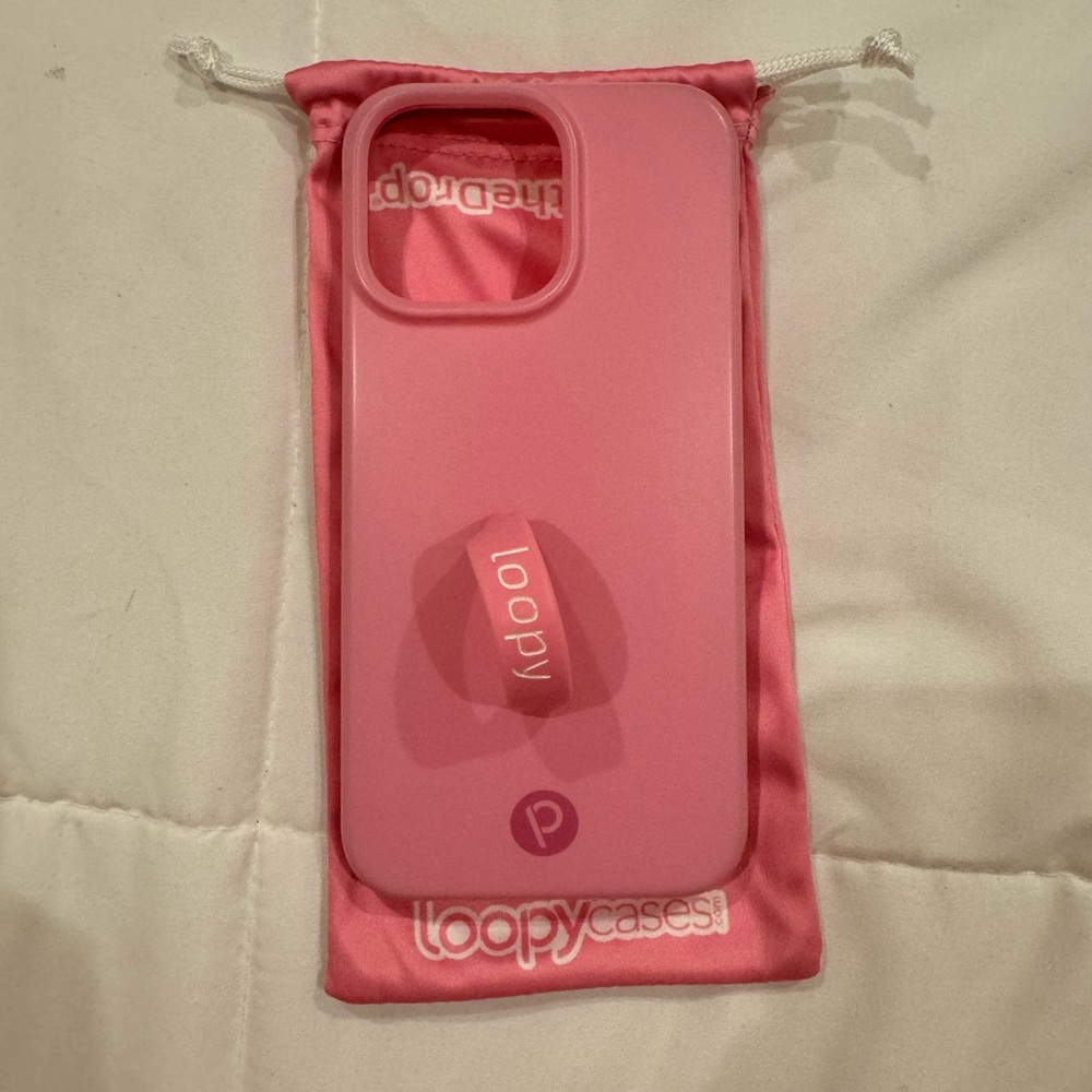 iPhone 15 pro max loopy case
